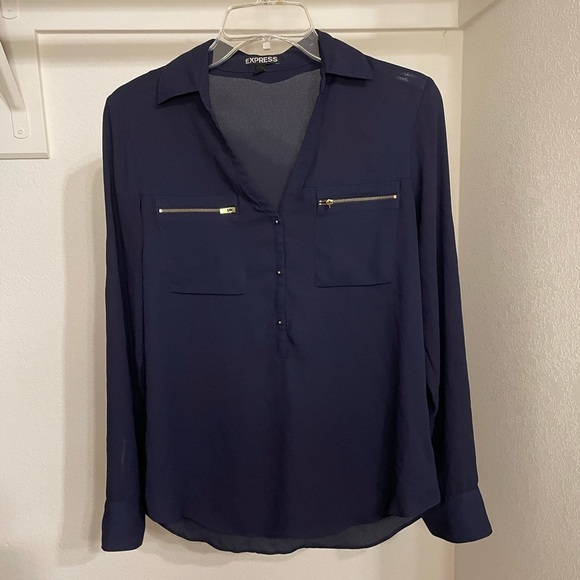 Express Small Blouse - Picture 1 of 6